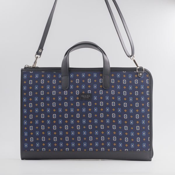 Borsa porta documenti blu in seta con stampa geometrica