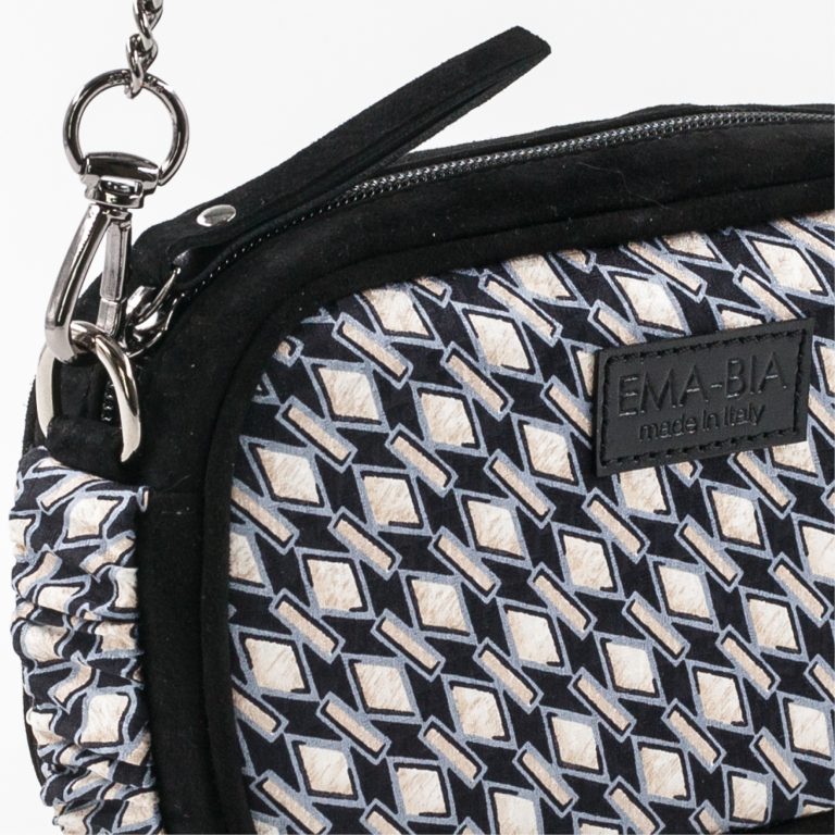 Mini-Tasche aus schwarzem Leder und Seide mit geometrischem Druck Mini-Tasche aus schwarzem Leder und Seide mit geometrischem Druck