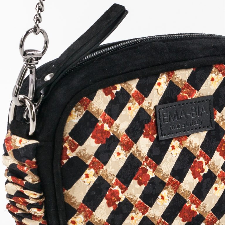 mini borsa in pelle nera e seta con stampa rossa mini borsa in pelle nera e seta con stampa rossa
