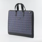 Borsa 24 ore blu in seta con stampa geometrica fronte