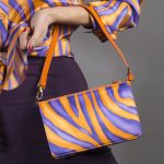 Tasche aus Seide und Leder in Lila und Orange