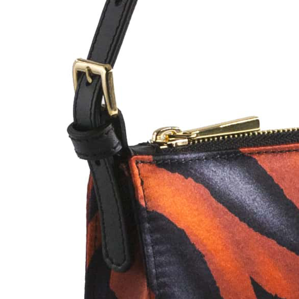 borsa in seta e pelle rossa e nera