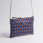 Silk bag with chain and geometric print