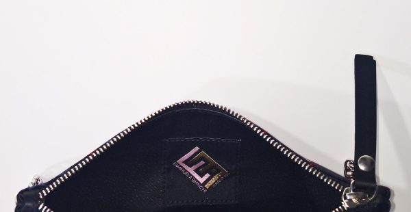 Bag in silk and leather with black chain