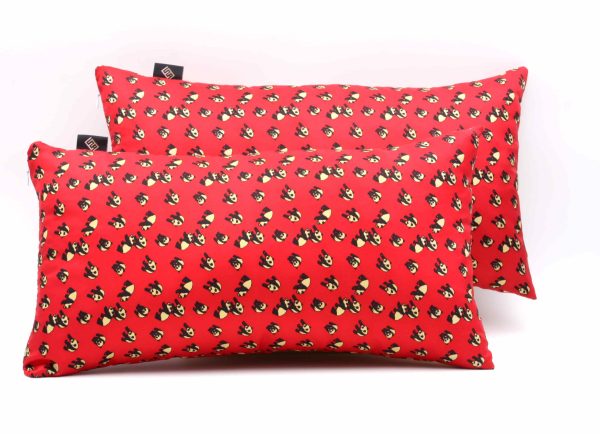 Cuscini rettangolari decorativi in seta rosso