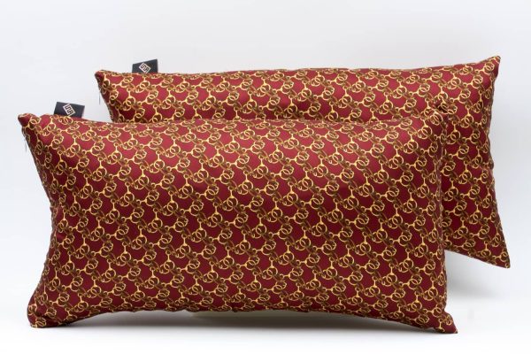 Cuscini rettangolari decorativi in seta stampata rosso