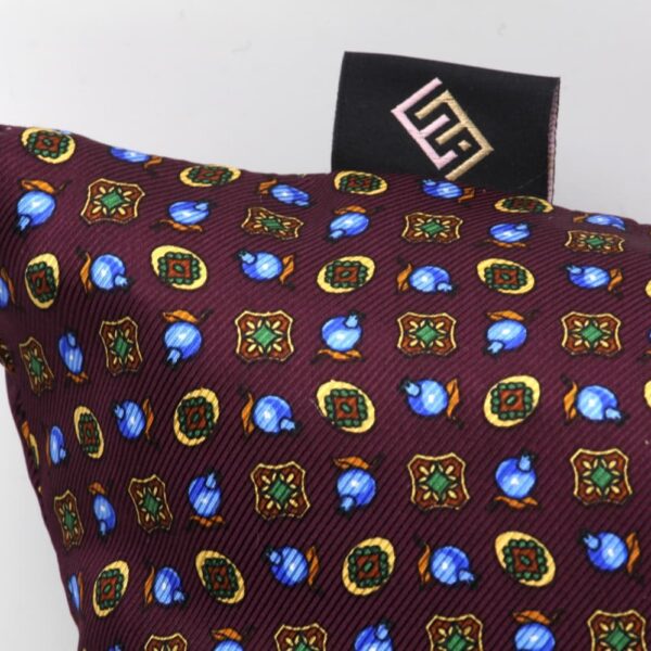cushions 