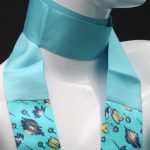 foulard azzurro