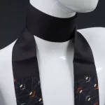 foulard-black-in-pure-silk-with-patterned-tails
