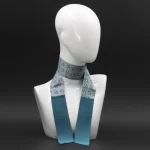 foulard-in-seta-blu-con-stampa