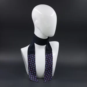 foulard-in-seta-nero-con-stampa-blu-elettrico