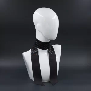 foulard-pura-seta-fantasia-con-code-tinta-unita