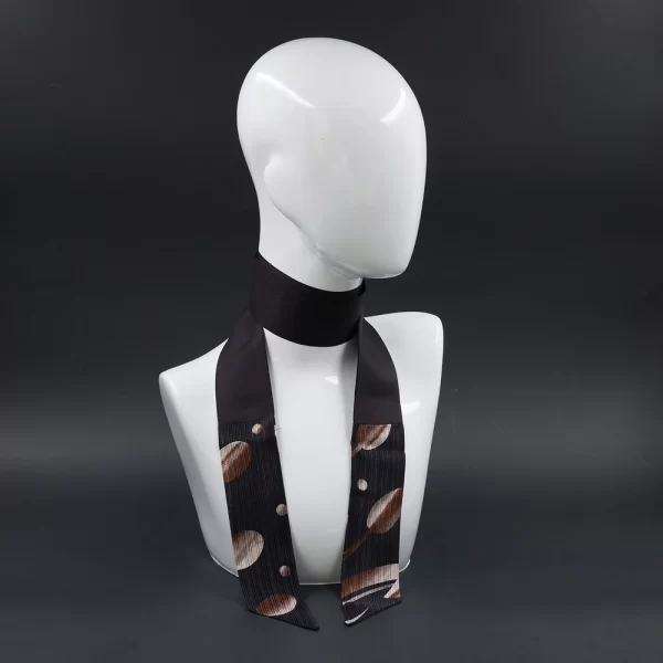 foulard-seta-nero-stampa-marrone