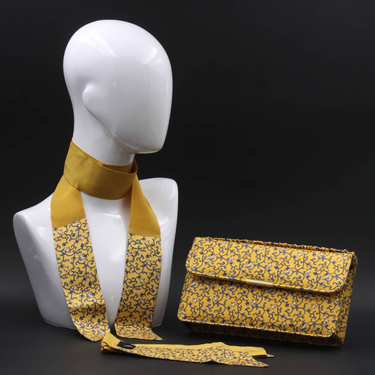 kit-clutch-in-seta-pochette-giallo Kit clutch in seta pochette giallo