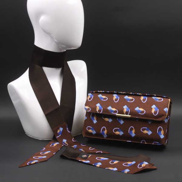 Kit Clutch pochette e foulard marrone