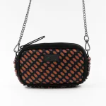 mini borsa in pelle nera e seta con stampa geometrica rossa mano