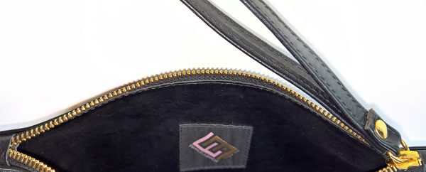 Mini pochette in seta con stampa geometrica