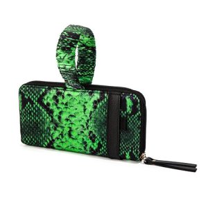 Wallet pochette in silk and leather green