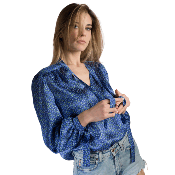 Seidenhemd mit weiten blauen Ärmeln. - Silky Shirt Natura Jasmine