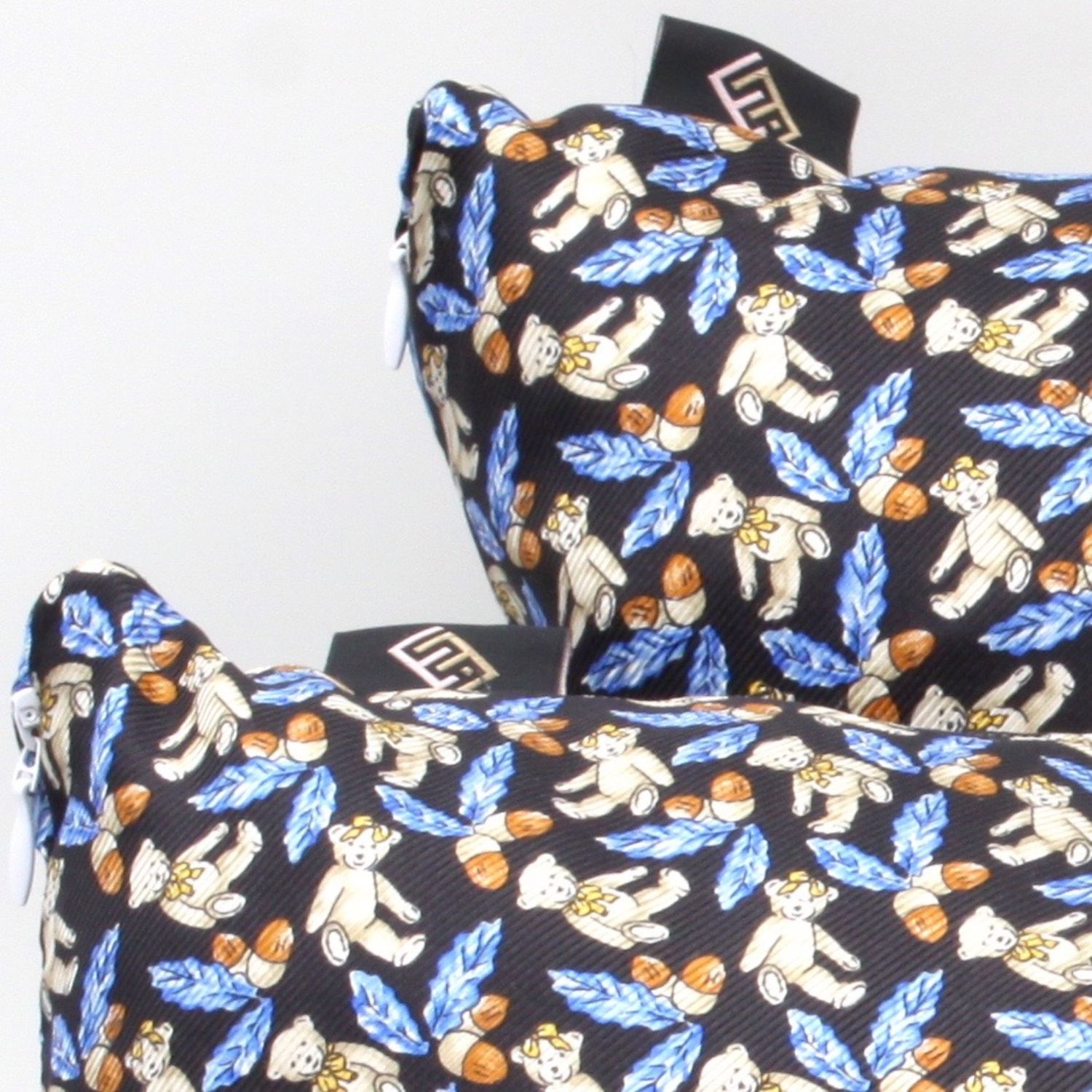 Cuscini rettangolari decorativi in seta Blu stampata Silky Pillows Rectangular 2 blank