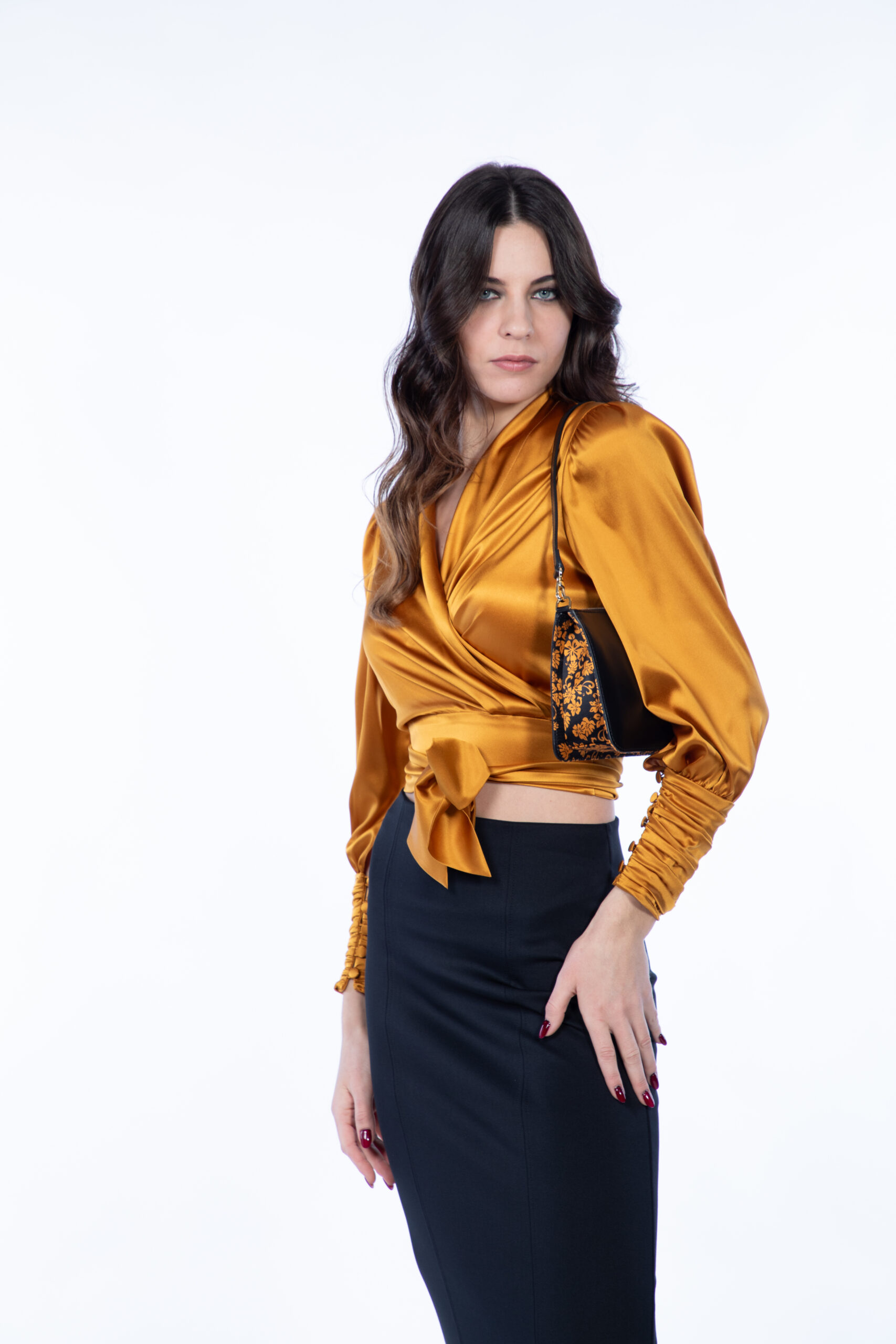 01_Ema-Bia-1071 blank