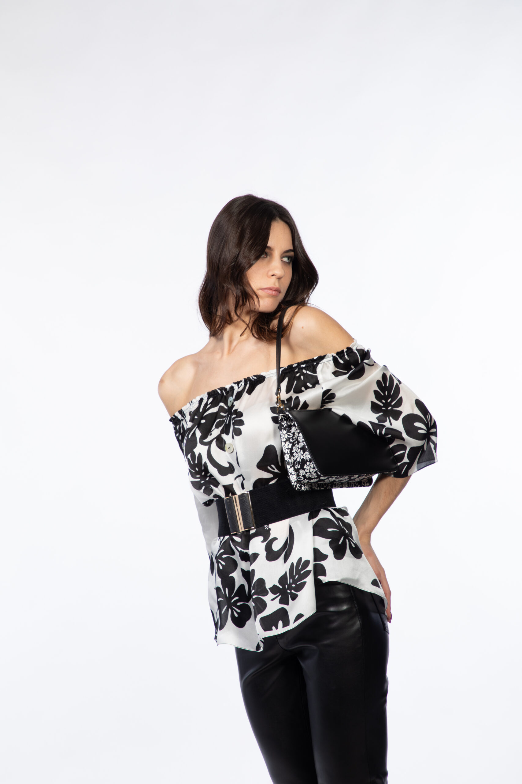 18_Ema-Bia-2196 blank